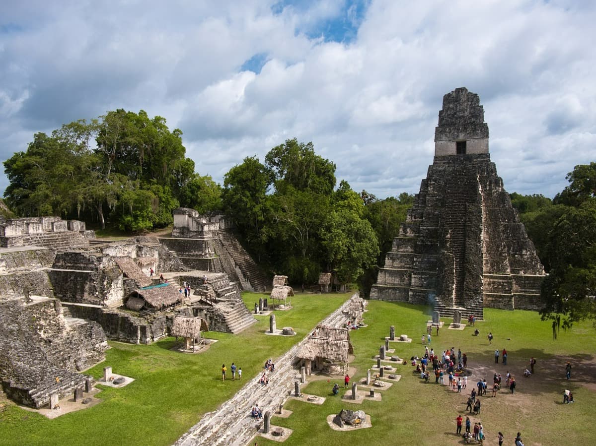 vista de las ruinas mayas